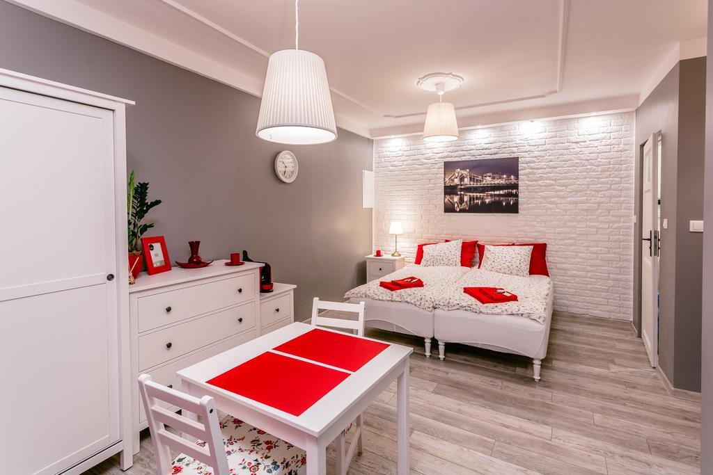 Best Studio Apartment